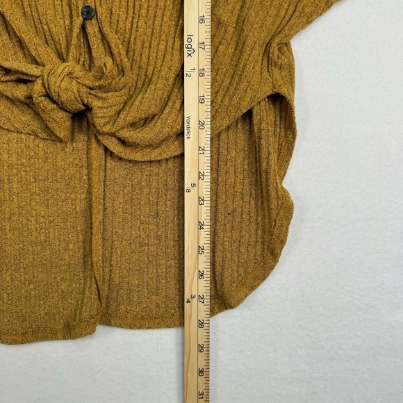 Coco And Main Button Down Tie Front Ribbed Top Womens Size Medium Dolman Sleeve - Picture 6 of 7